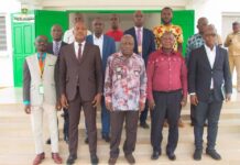 Agence Emploi Jeunes du Tonkpi: Séance de travail au cabinet du Ministre, Gouverneur.