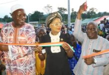 Education-formation : La Maire Badouel inaugure trois salles de classes