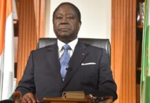 Page noire : Le président Bédié a eu « mal au pied »