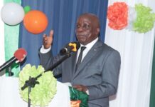 Dr Albert Flindé soulage les étudiants de la JUDOM