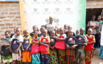 Duékoué /visite des classes passerelles à Dibobly : Mariatou Koné aux populations » la place des enfants est à l’école ‘’